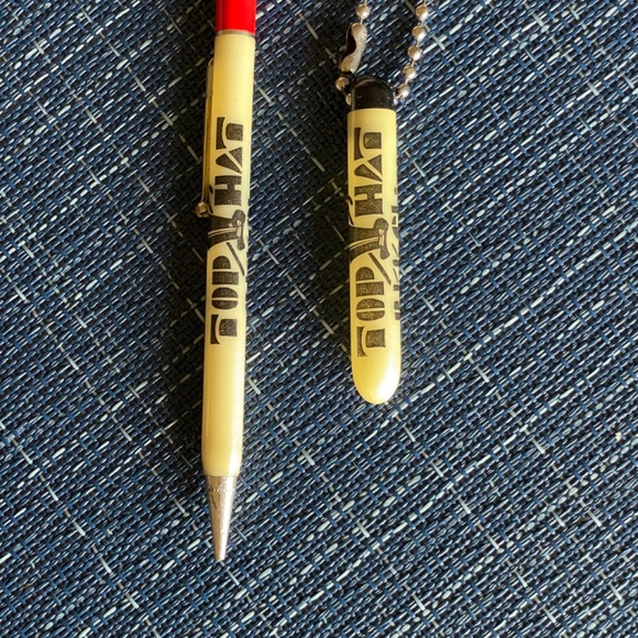 Vintage Mr Peanut and Top Hat Chips Pencils - Picture 8 of 10